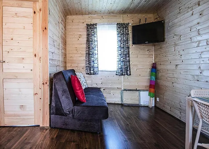 In Near Seaside Сasa de vacaciones Jezierzany